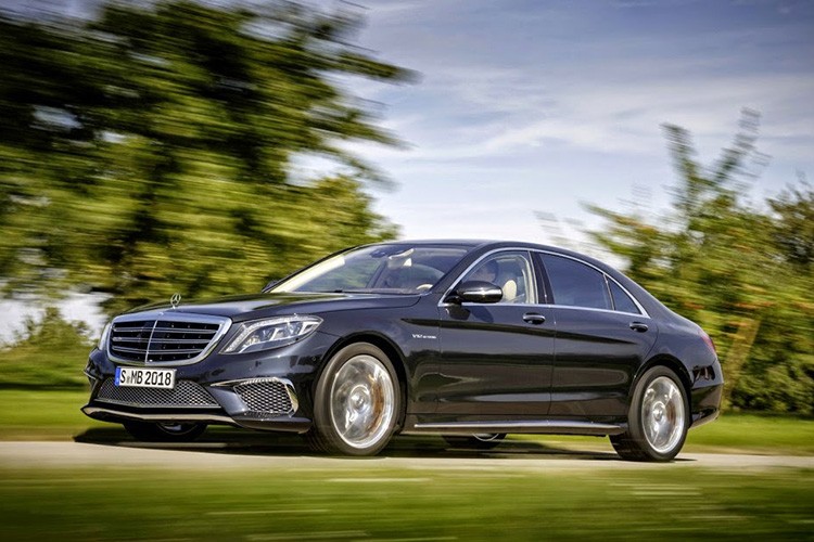 Soi Mercedes S65 AMG 2015 gia 12 ty sap ra mat tai VN